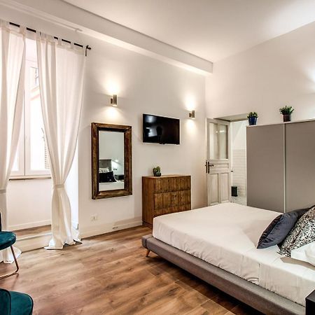 Monti Quiet And Spacious Apartment Roma Esterno foto